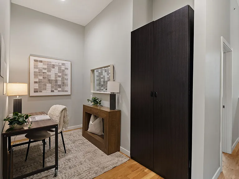 1720 Folsom St #B — Photo 25