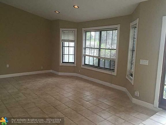 4th image of 4109 Alpinia Ct