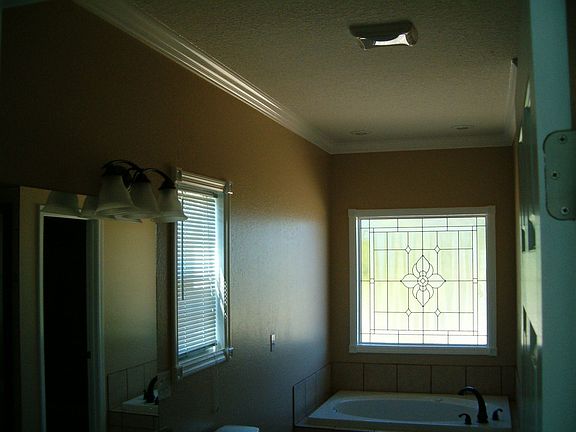 4th image of 2706 Lee Road 165