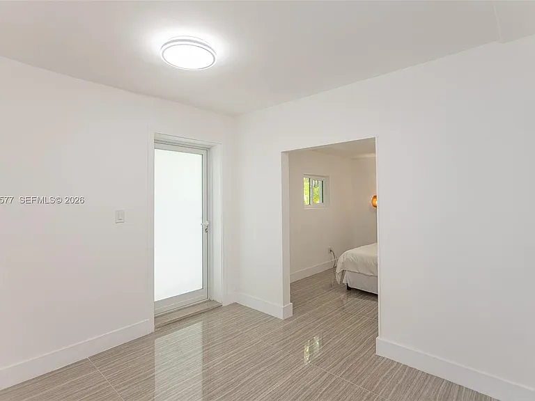 1690 Daytonia Rd — Photo 75