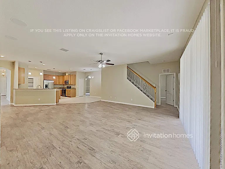 2808 Windcrest Oaks Ct — Photo 9
