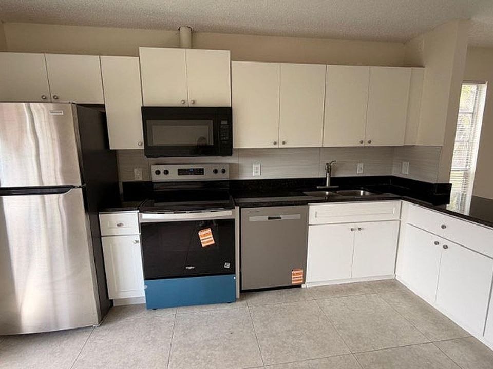 1st image of 4774 Orleans Ct APT D