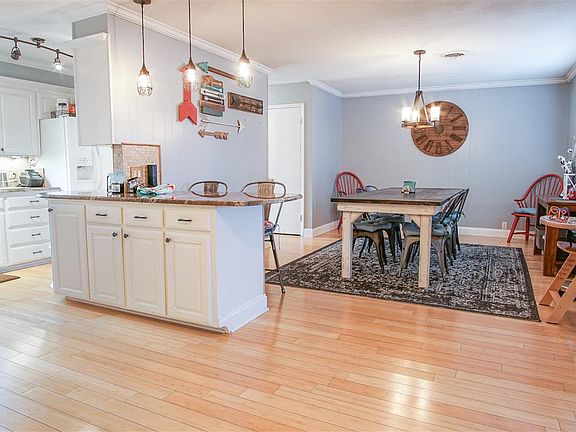 5th image of 509 Circle Dr