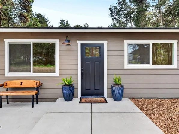 31301 Turner Rd, Fort Bragg, CA 95437