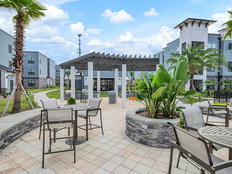 Vintage Winter Park Apartments — Photo 30