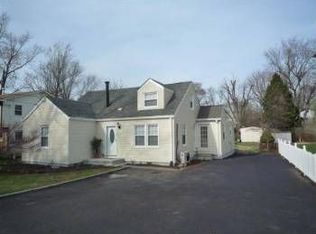 6372 Lincolnia Rd, Alexandria, VA 22312