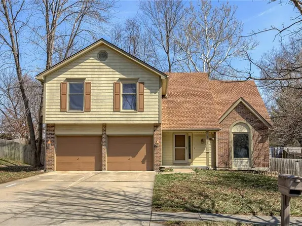 8619 N Wayne Ave, Kansas City, MO 64155