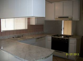 21460 Ottowa Rd, Apple Valley, CA 92308