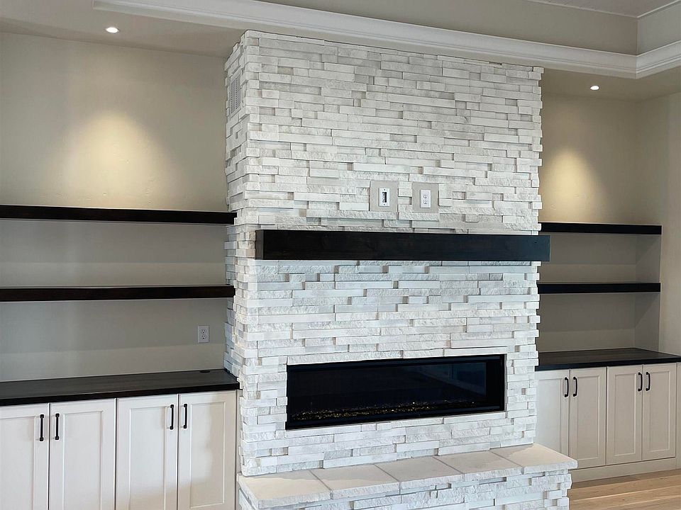2nd image of 4557 N Blissful Ave