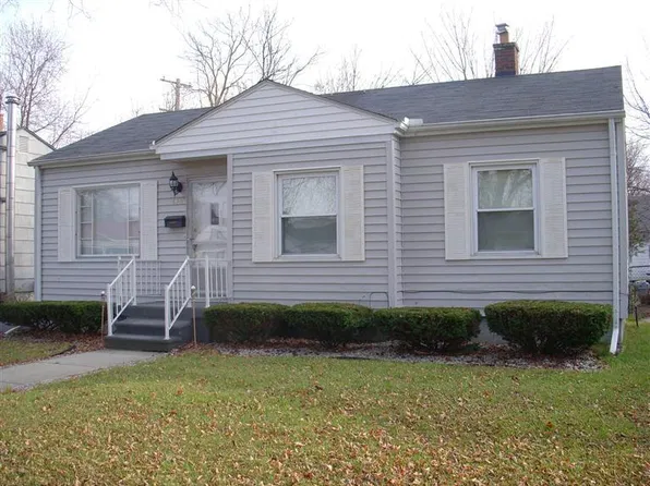 1425 Berrywood Ln, Flint, MI 48507