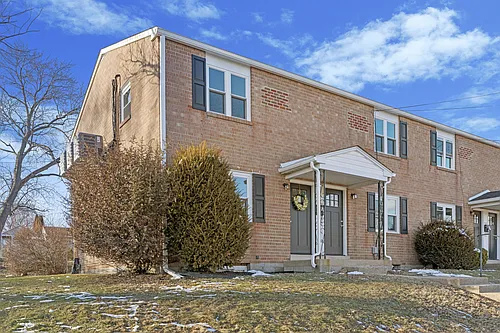 303-313 Lemon St Photo 1