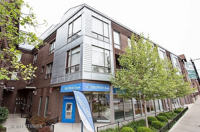 1st image of 2130 W North Ave #205