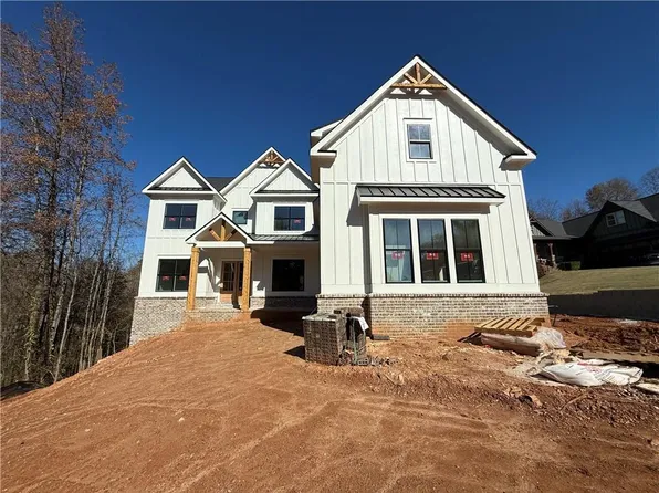 501 Meadow Lake Ter, Hoschton, GA 30548