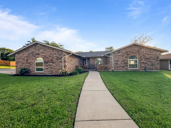 6816 Winifred Dr, Fort Worth, TX 76133