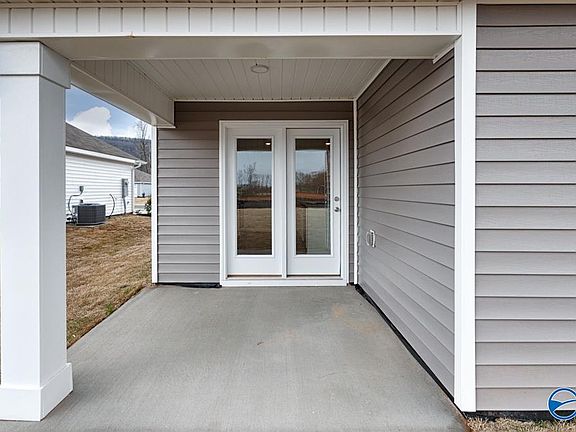 3rd image of 10005 Sequoyah Cove Dr