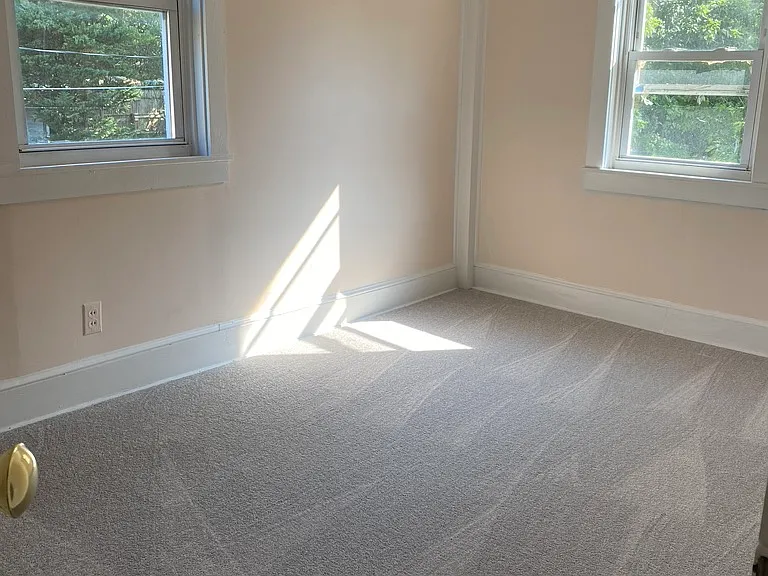 116 E Main St #2 — Photo 8