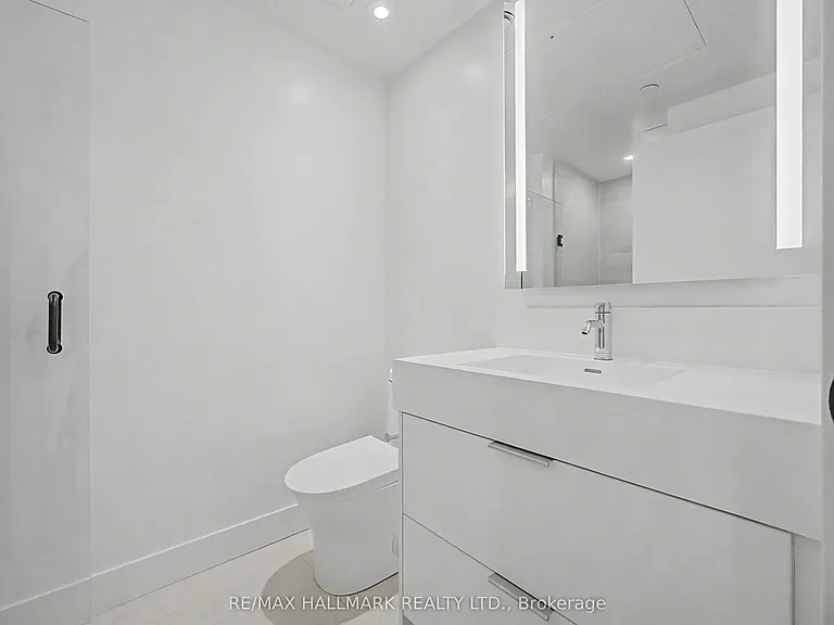 308 Jarvis St #406 — Photo 14