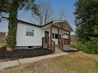 165 N Alabama Rd, Oak Ridge, TN 37830