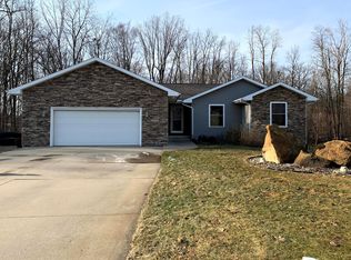 8773 Jacaranda Dr, Dimondale, MI 48821