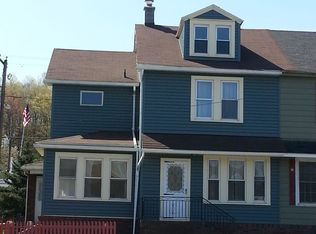 134 Front St, Mount Carmel, PA 17851