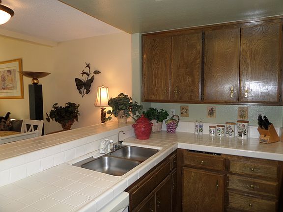 3rd image of 1721 Shady Brook Dr #44