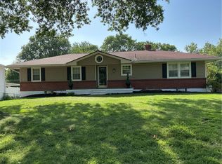 8304 Willow Way, Raytown, MO 64138