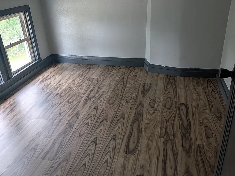 1522 Clifton Ave #1 — Photo 8