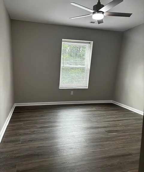 Buckingham Apartments — Photo 17