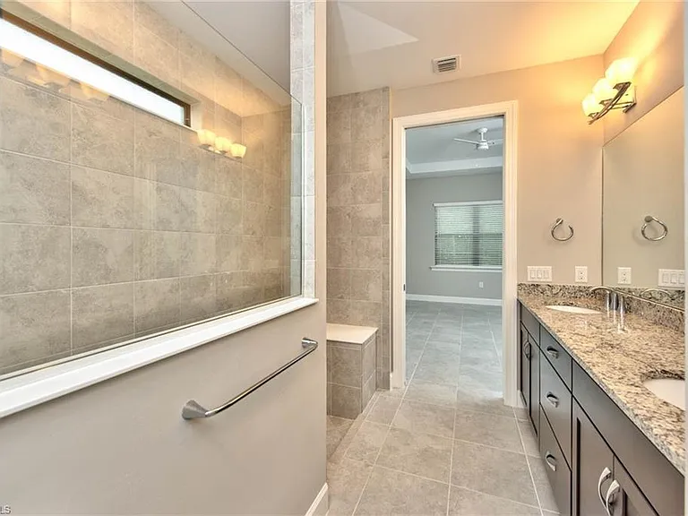 14223 Wild Timber Ct — Photo 24