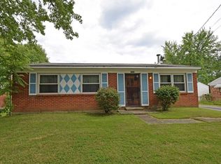 621 Charwood Dr, Cincinnati, OH 45244