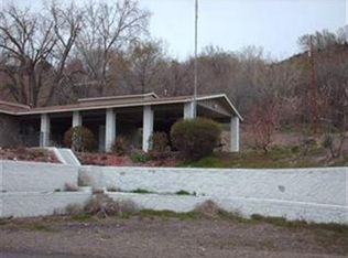 520 Foothill Dr, Ontario, OR 97914