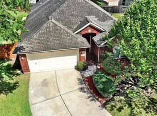 207 Windrift Ct, Sugar Land, TX 77479