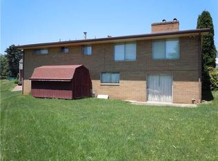 904 Holly Lynne Dr, Pittsburgh, PA 15236