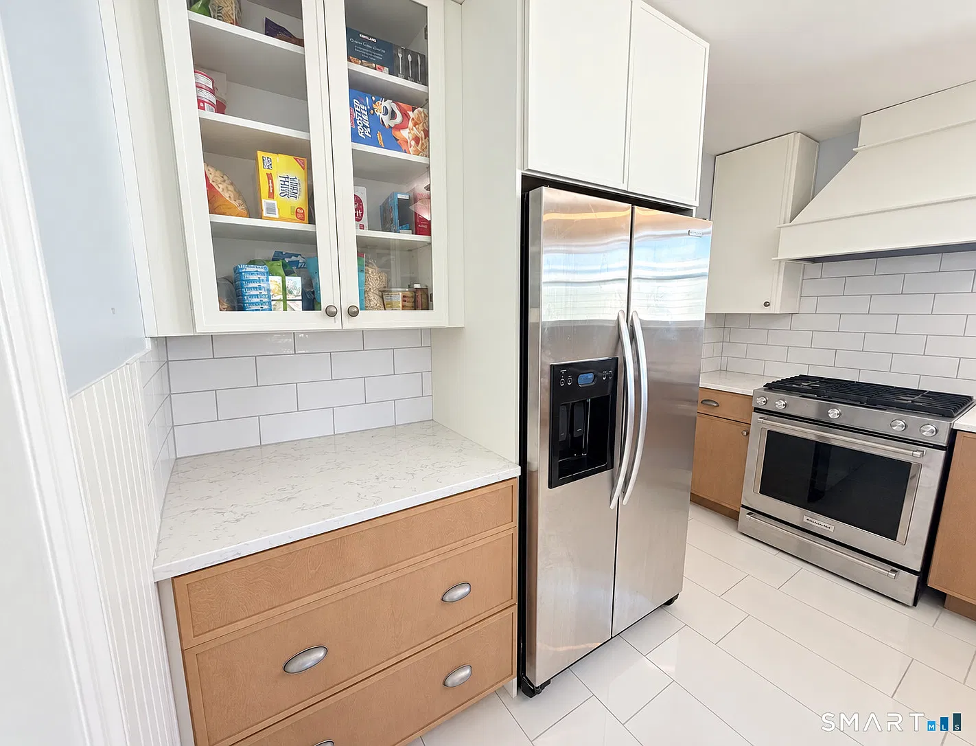 2 bed, 1.0 bath, 1318 sqft, $2,495 — Photo 3