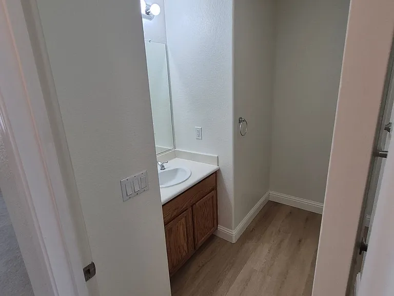 9835 Peters Ranch Way — Photo 26