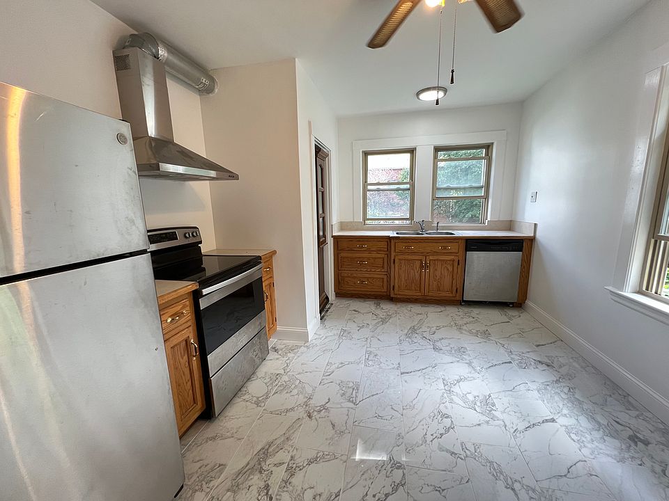 222224 Granite St Quincy MA Zillow