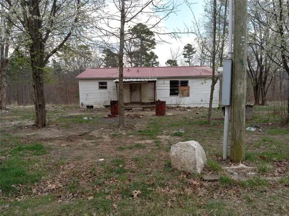 10341 Squaw Creek Rd, Potosi, MO 63664