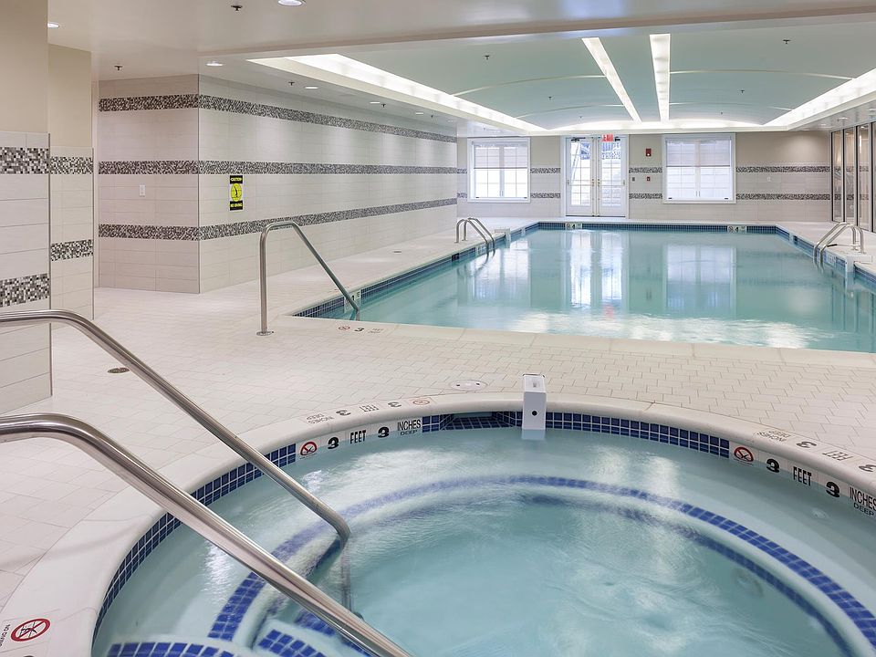 2nd image of 1000 Royal Ct