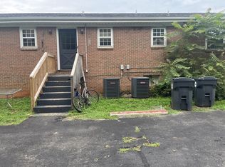 801 Blue Ridge Ave APT D, Bedford, VA 24523