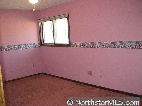 5th image of 20275 Quamme Avenue E