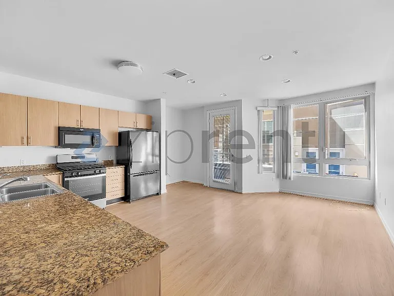 1465 C St #3515 — Photo 5