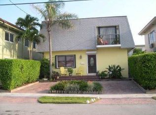 338 Desoto St, Hollywood, FL 33019