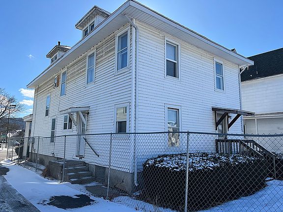 3rd image of 21 E Pulteney St