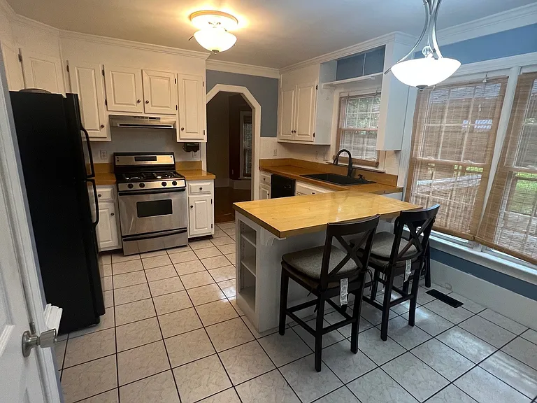 10817 Crofton Rd — Photo 8