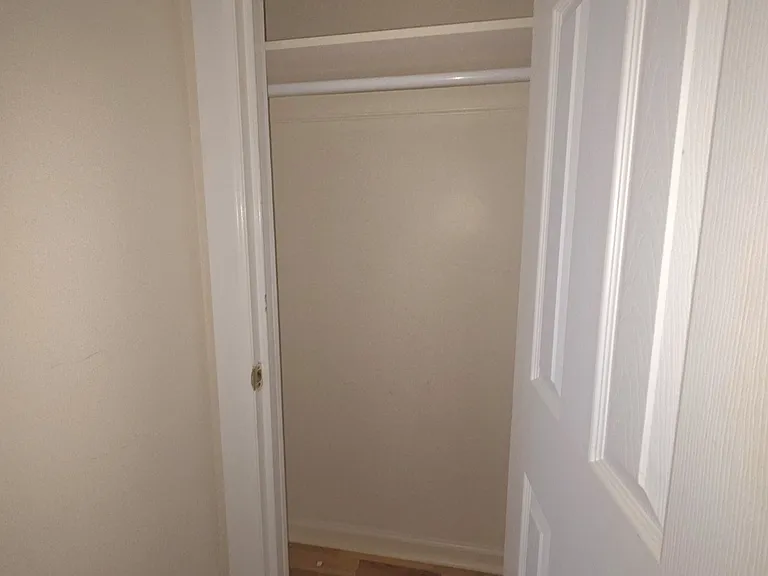 19536 Sagamore Ave #2 — Photo 6