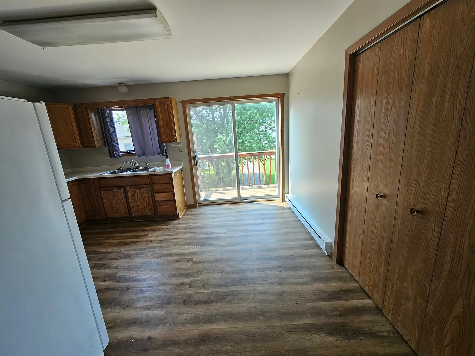 2 bed, $800 — Photo 2