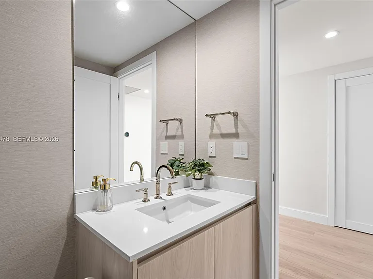 3131 NE 7th Ave #2101 — Photo 87
