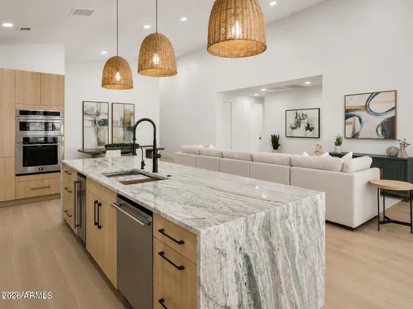 4224 N 35TH Place, Phoenix, AZ 85018