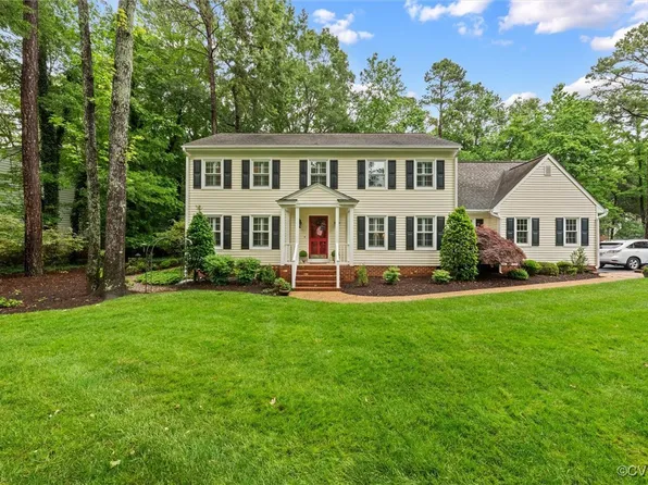 5911 Waters Edge Rd, Midlothian, VA 23112