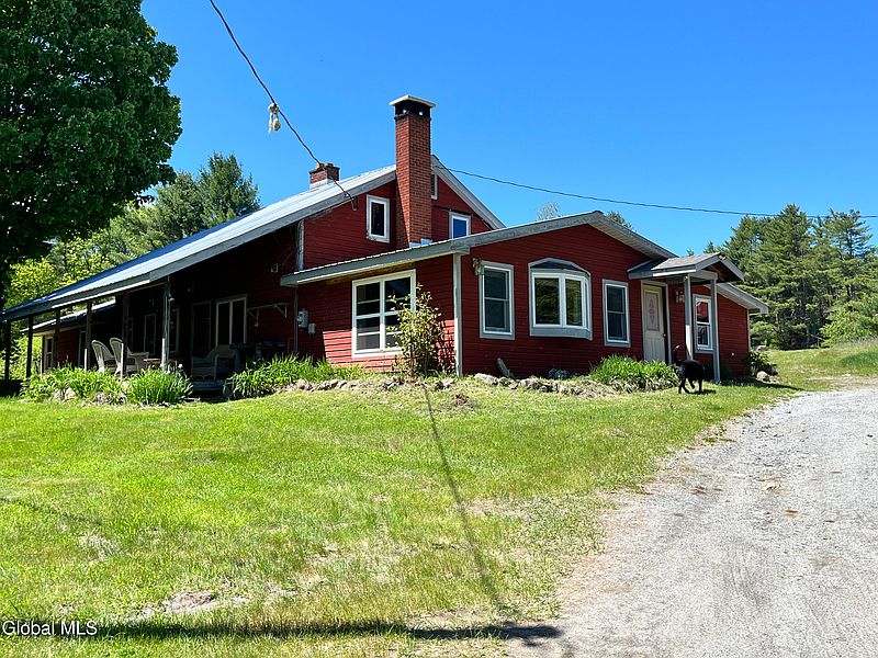 4th image of 100 Fish Hollow Road
